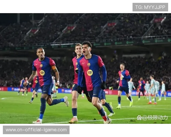 巴萨佩德里直塞打穿中路得手